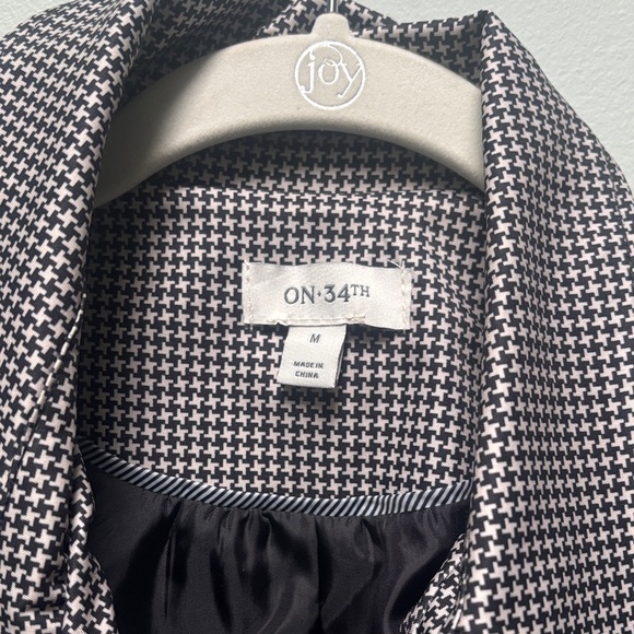 On 34th Women’s Trench Coat - Picture 2 of 4